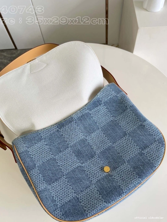 Official oldcobbler LOUIS MM Messenger Montsouris VUITTON 0823